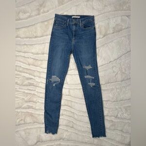 Levis High Rise Super Skinny Jeans